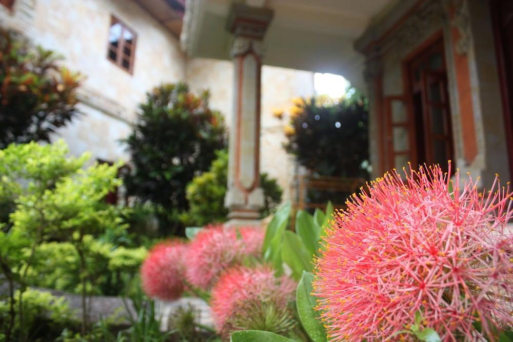 Rambutan Boutique Hotel Pabean Buleleng Eksteriør bilde